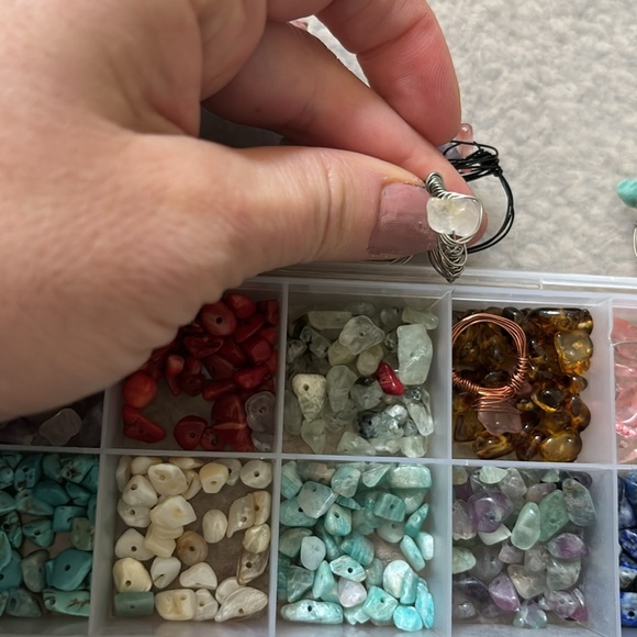 Stones for jewelry making kit * does not include wire. - Picture 3 of 5